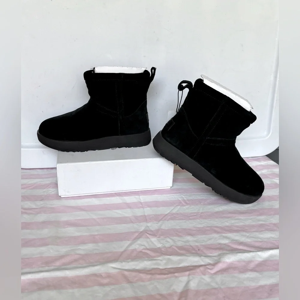 UGG Classic Waterproof Black Suede Mini Boots Vibram Soles # 1019643 Size 5 NWOB